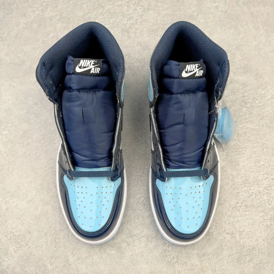 Air Jordan - Image 2