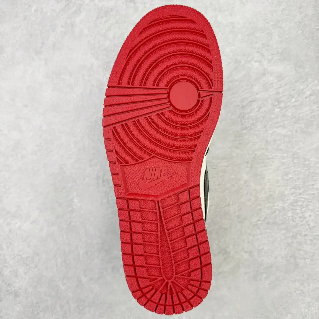 Air Jordan - Image 4