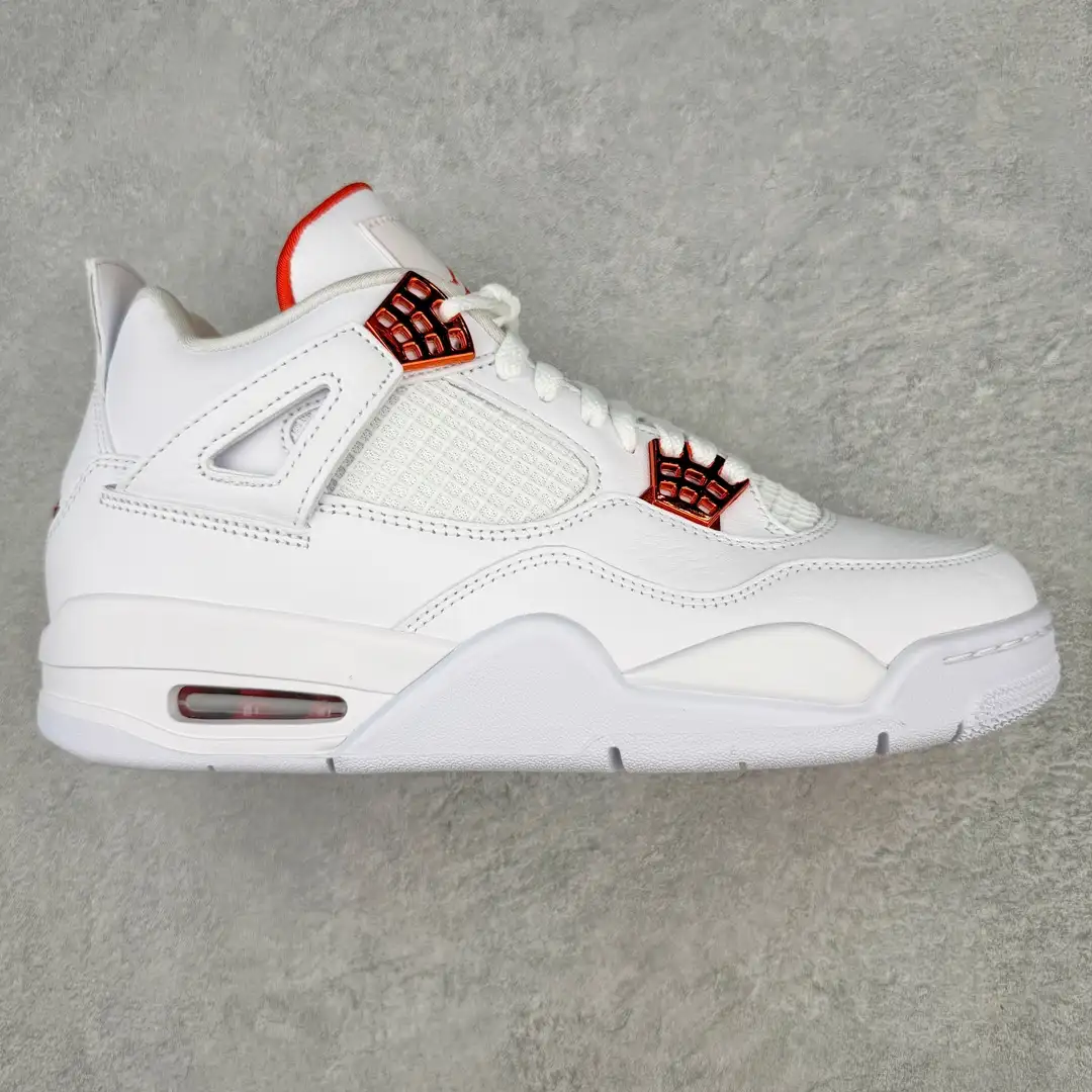 Air Jordan 4 - Image 1