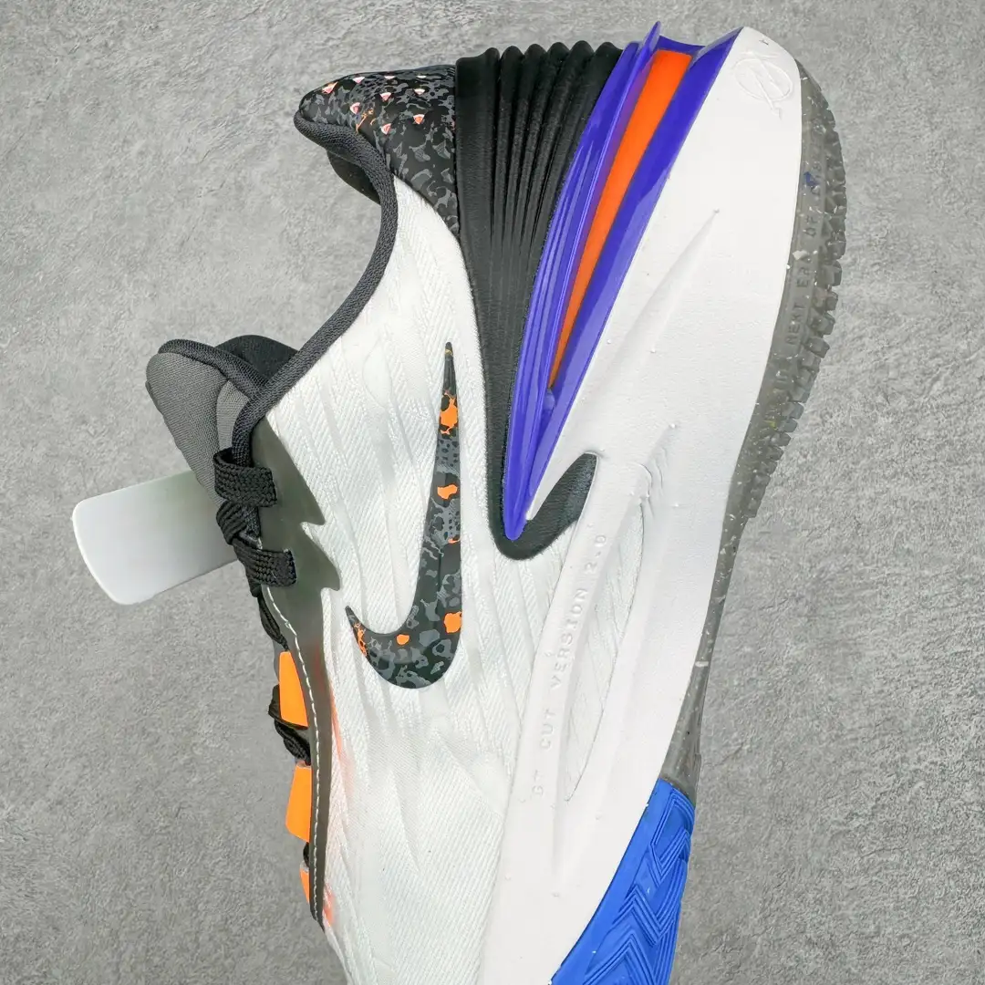 GT Cut Basketball Shoes - Image 5