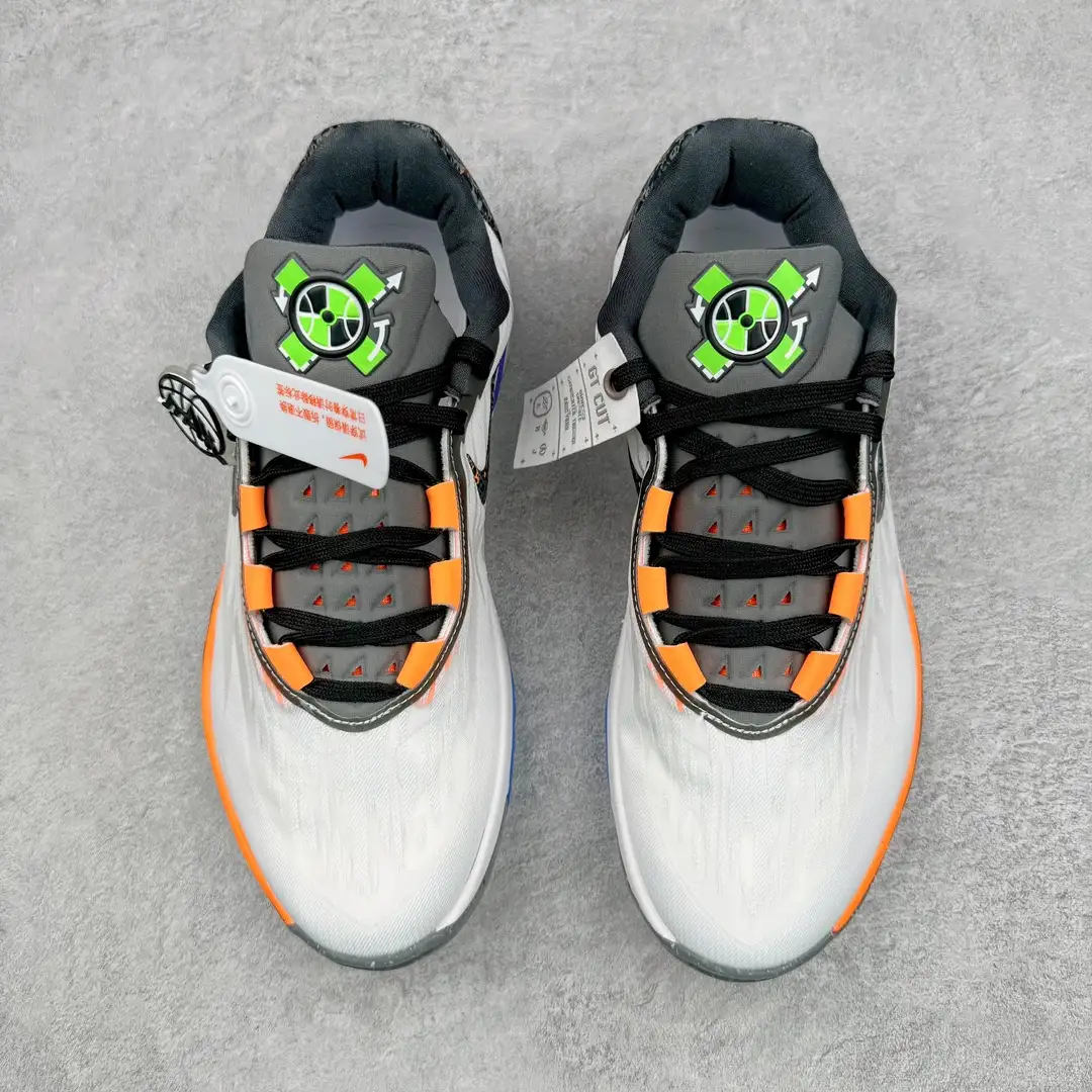 GT Cut Basketball Shoes - Image 3