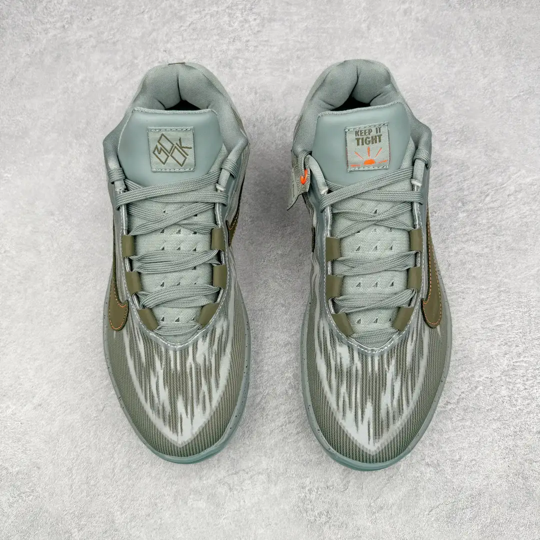 GT Cut Basketball Shoes - Image 2