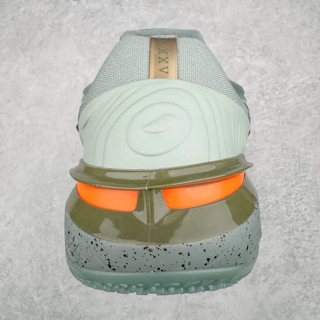 GT Cut Basketball Shoes - Image 3