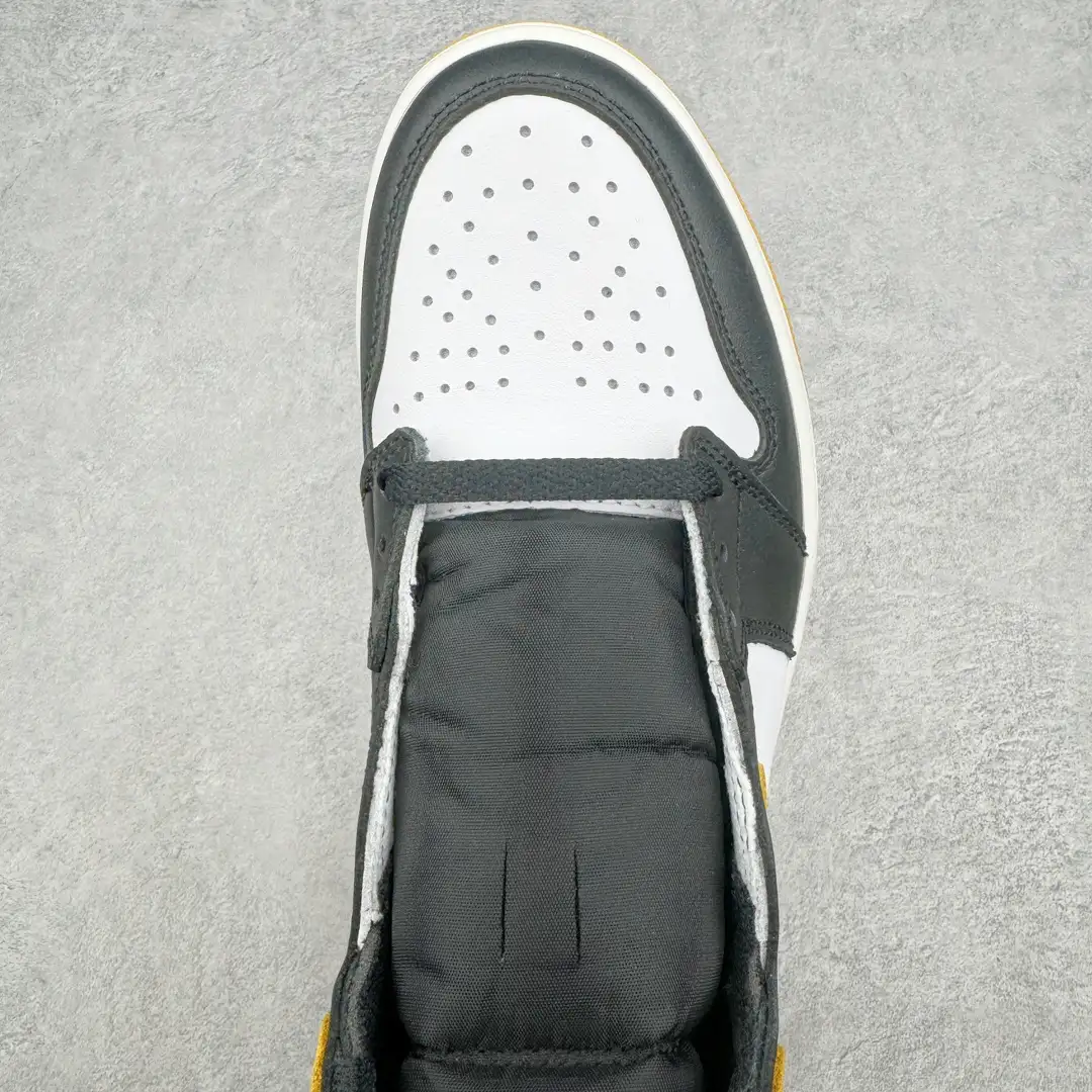 Air Jordan - Image 5