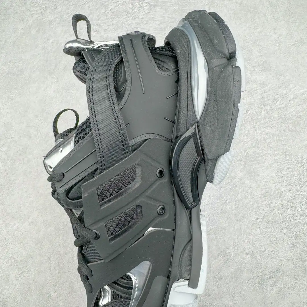 Balenciaga Track Sneakers - Image 5