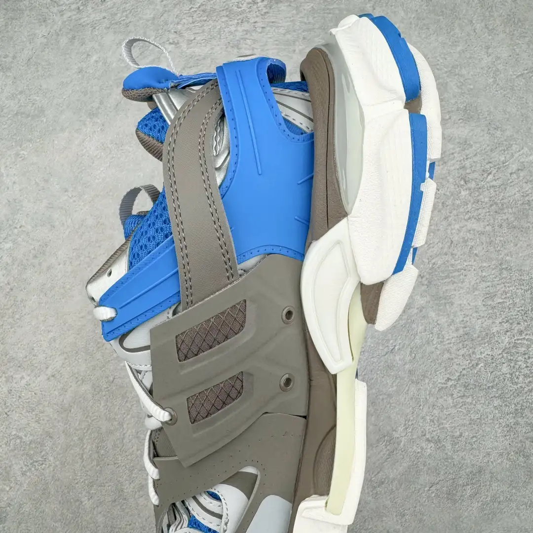 Balenciaga Track Sneakers - Image 4