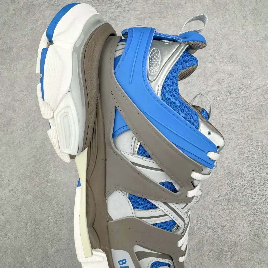 Balenciaga Track Sneakers - Image 7