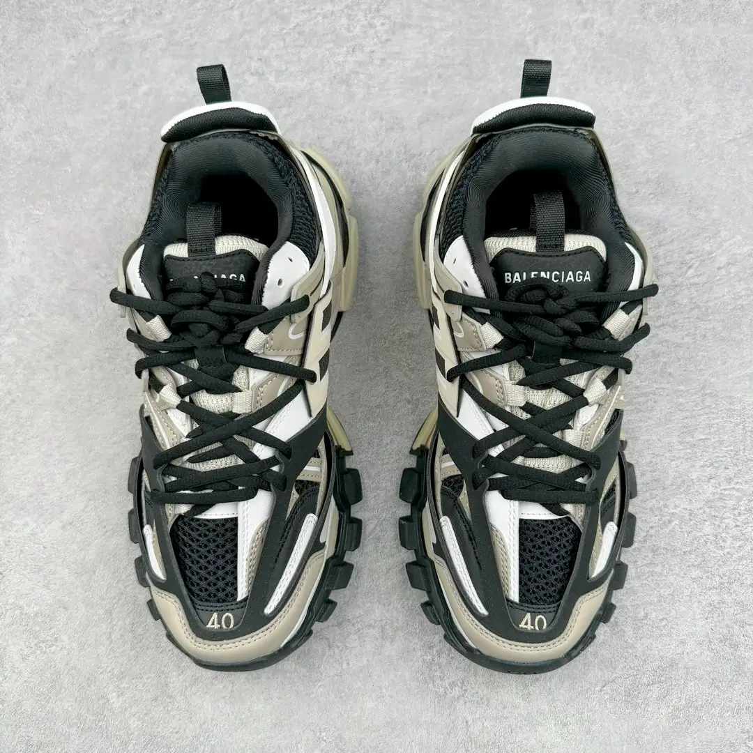 Balenciaga Track Sneakers - Image 7