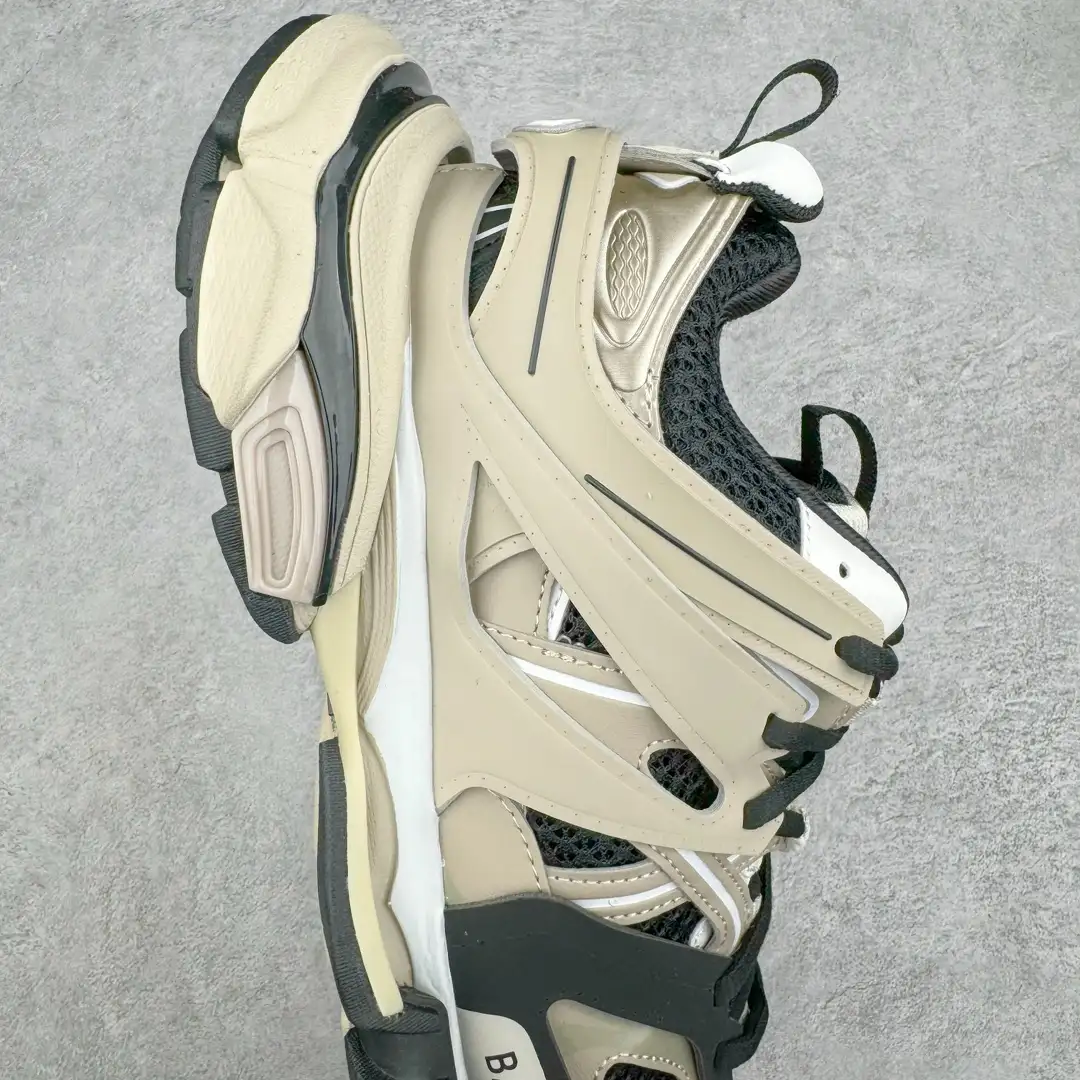 Balenciaga Track Sneakers - Image 8