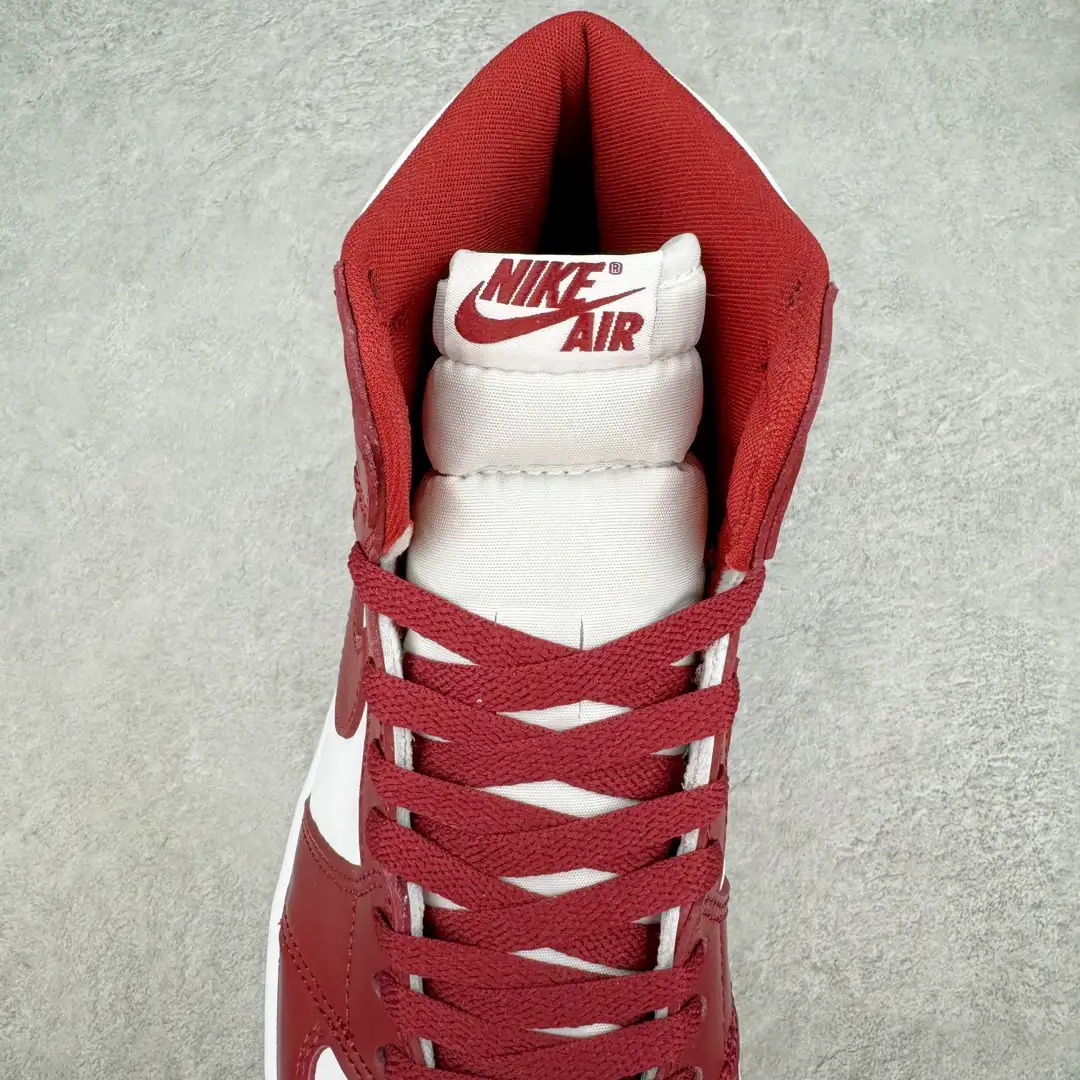 Air Jordan - Image 2