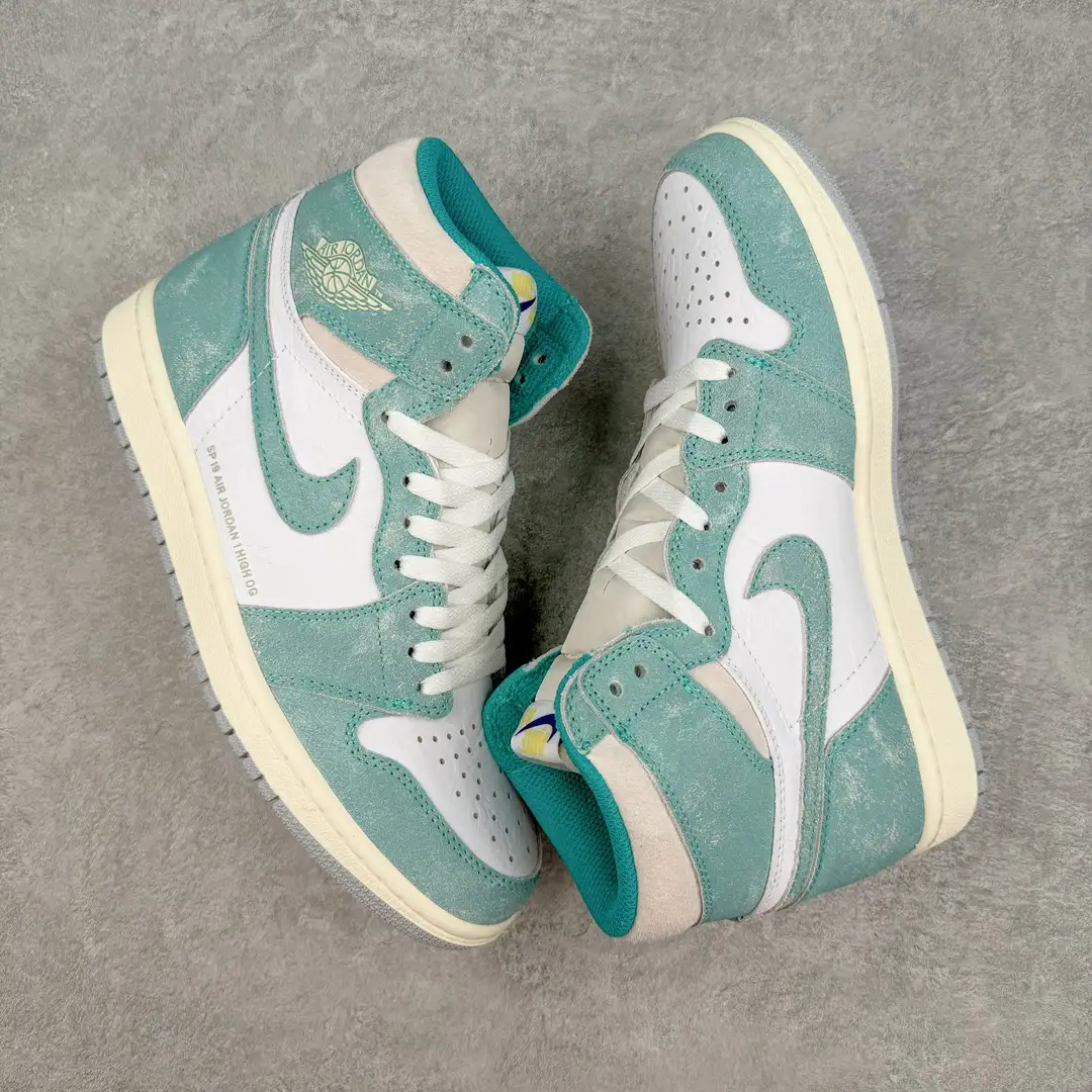 Air Jordan - Image 2