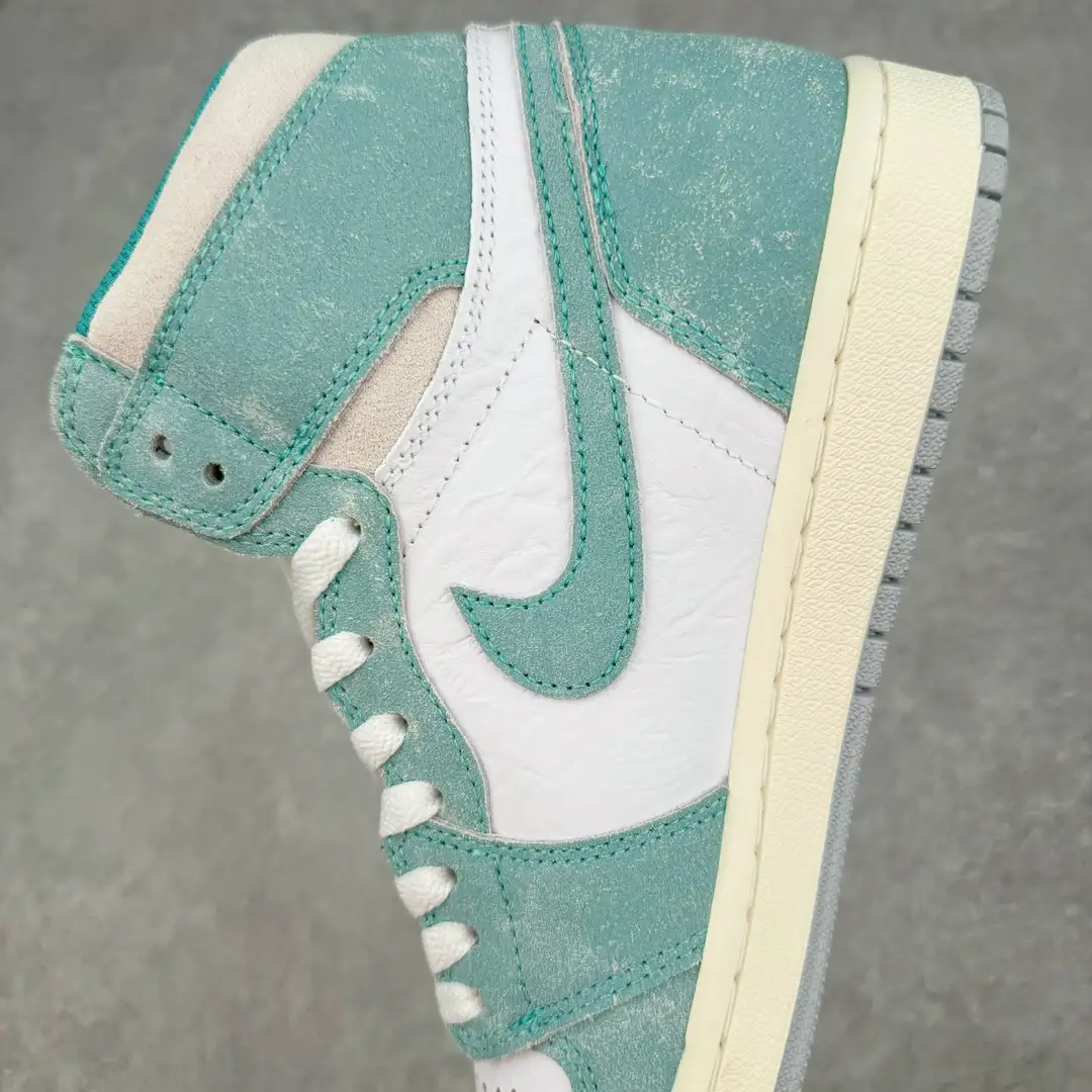 Air Jordan - Image 5