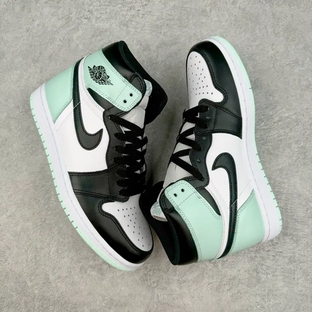 Air Jordan - Image 4