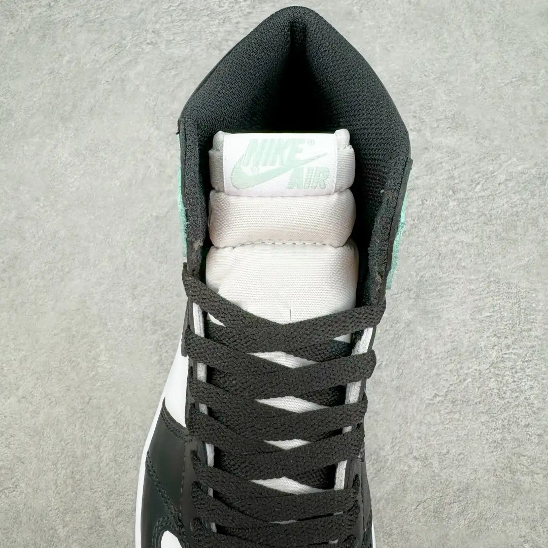Air Jordan - Image 7