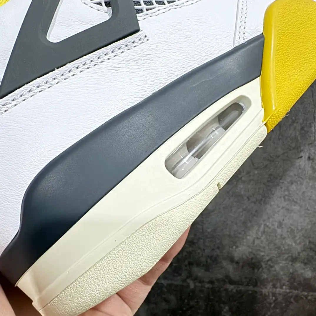 Air Jordan - Image 8