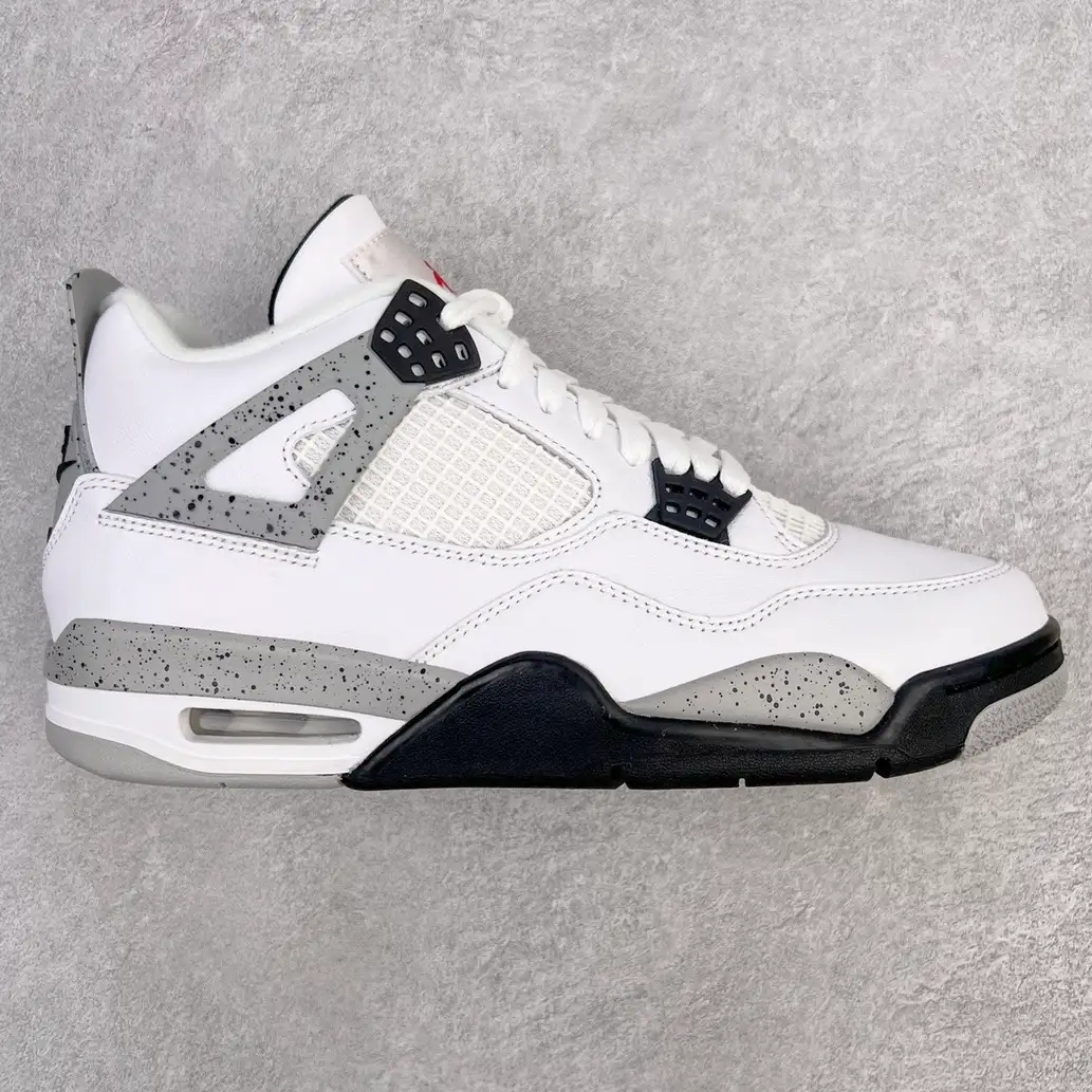 Air Jordan 4 - Image 1