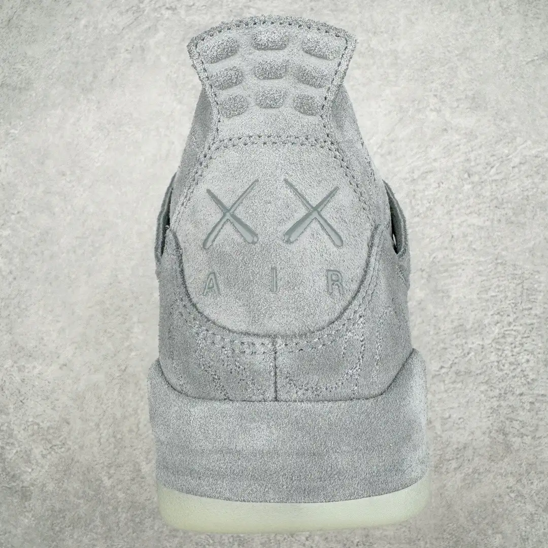 Air Jordan 4 - Image 3