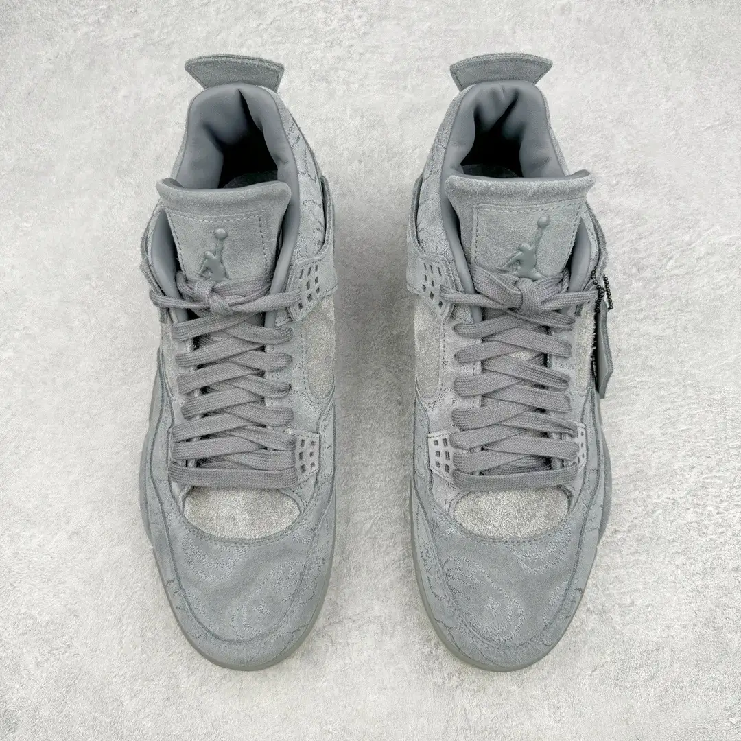 Air Jordan 4 - Image 4