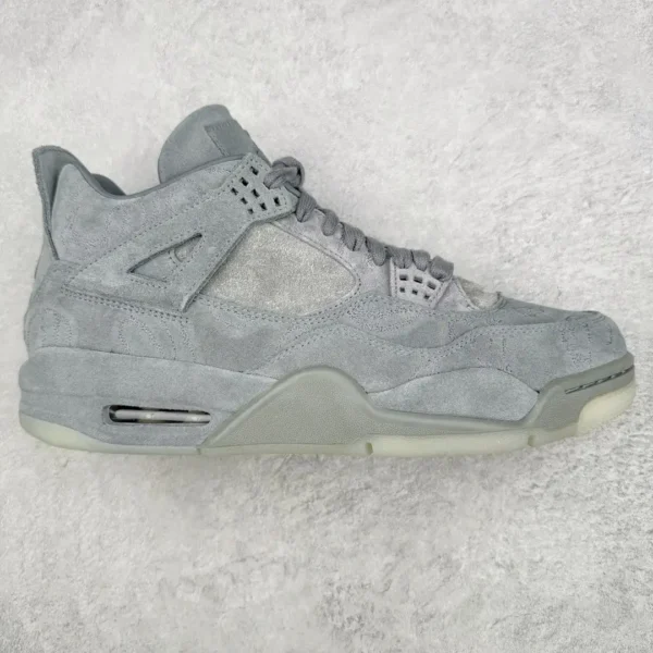 Air Jordan 4