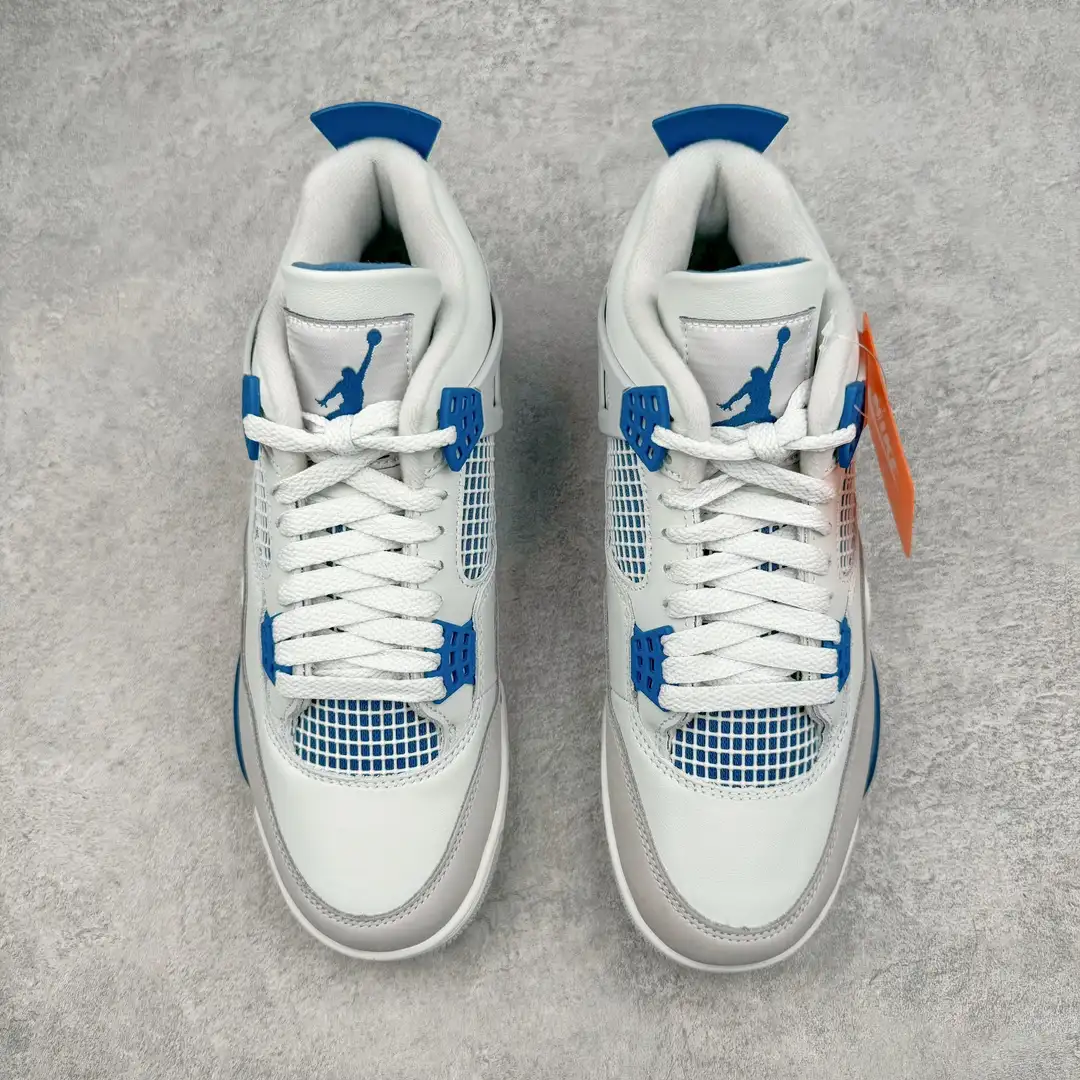 Air Jordan 4 - Image 3