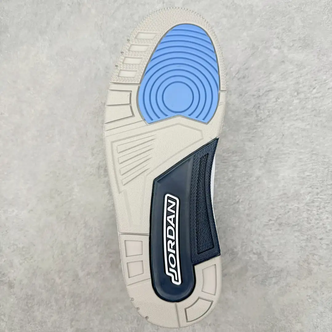 Air Jordan - Image 2