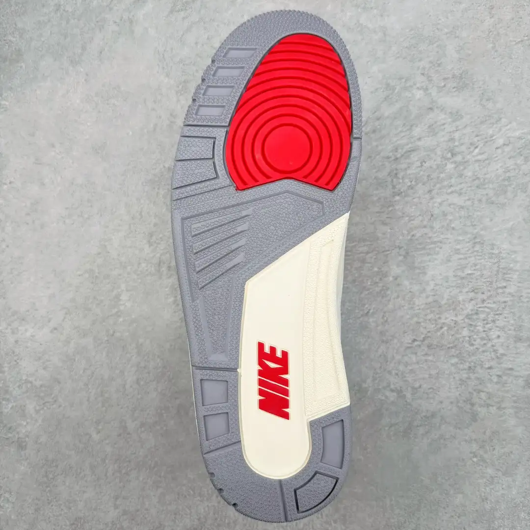 Air Jordan - Image 4