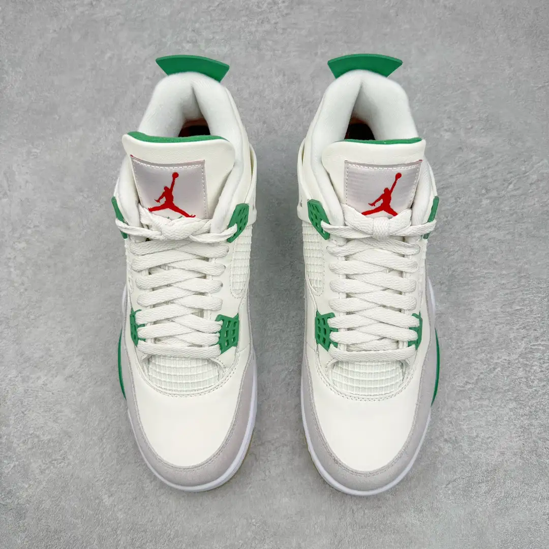Air Jordan 4 - Image 5