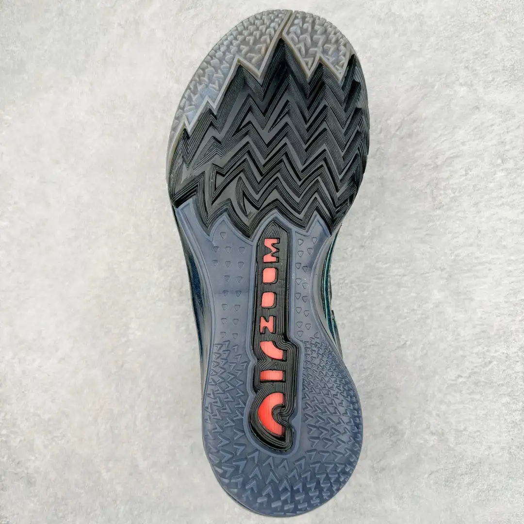GT Cut Basketball Shoes - Image 9