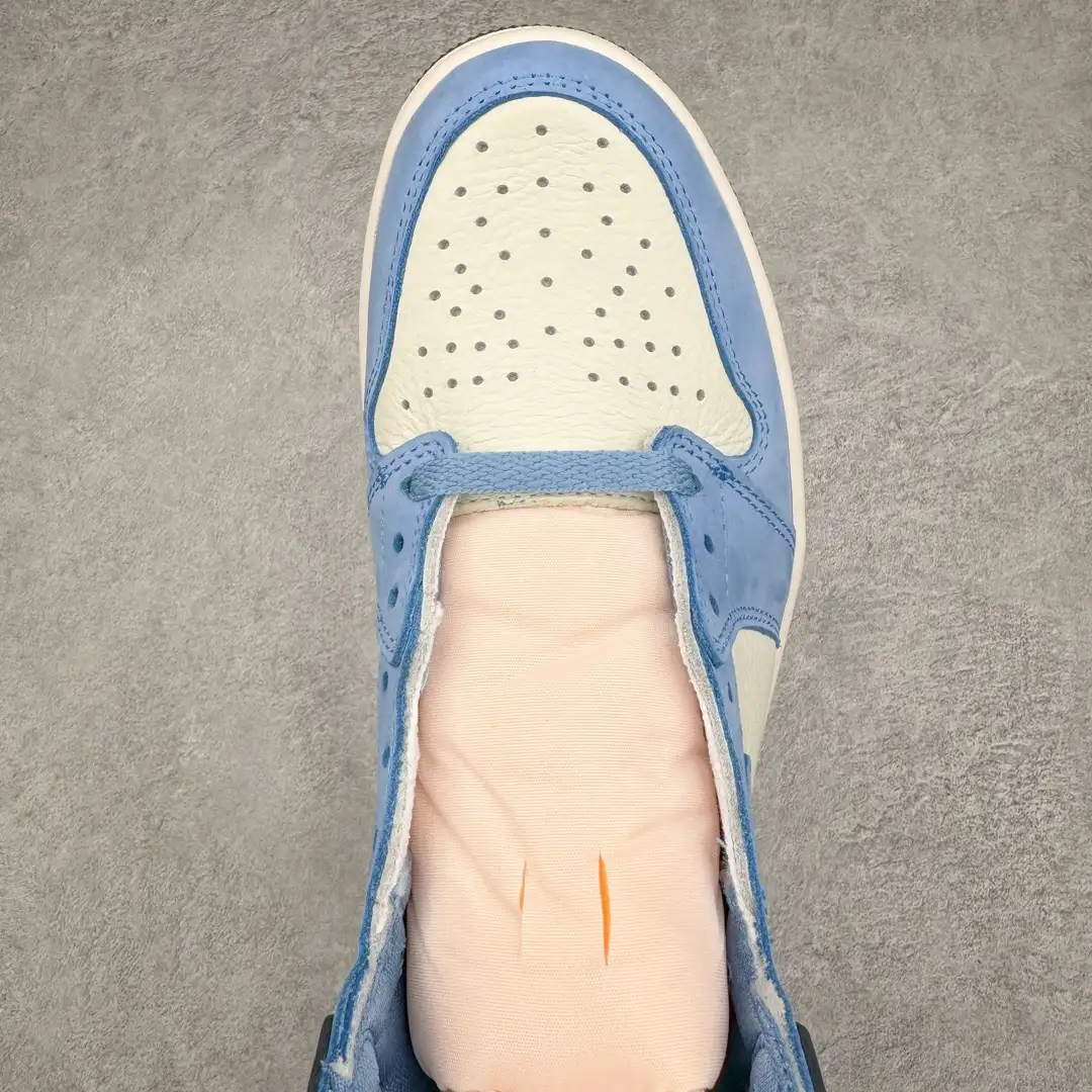 Air Jordan - Image 2