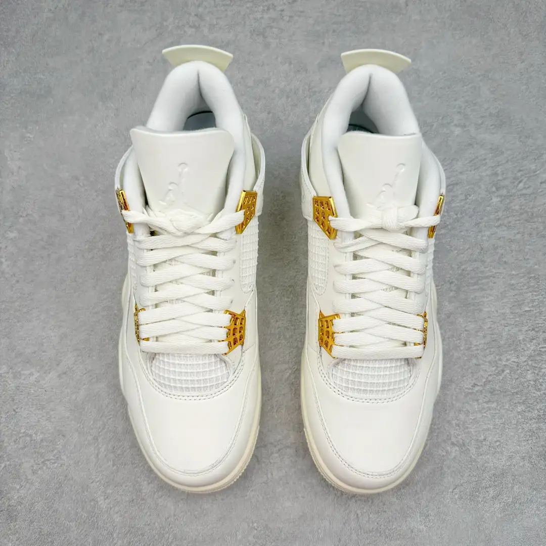 Air Jordan 4 - Image 5