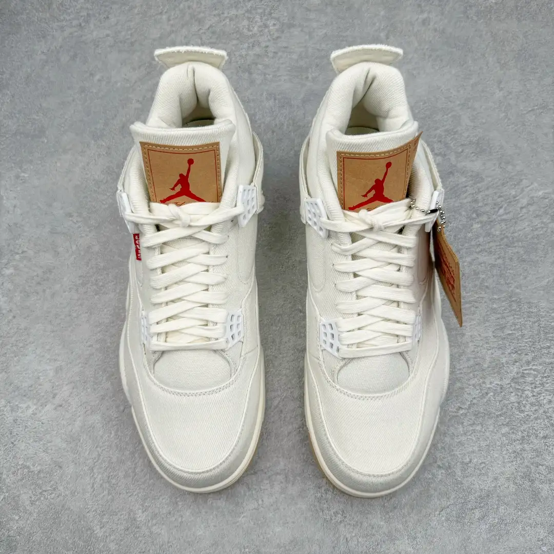 Air Jordan 4 - Image 2