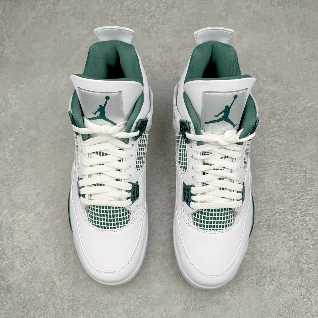 Air Jordan 4 - Image 5