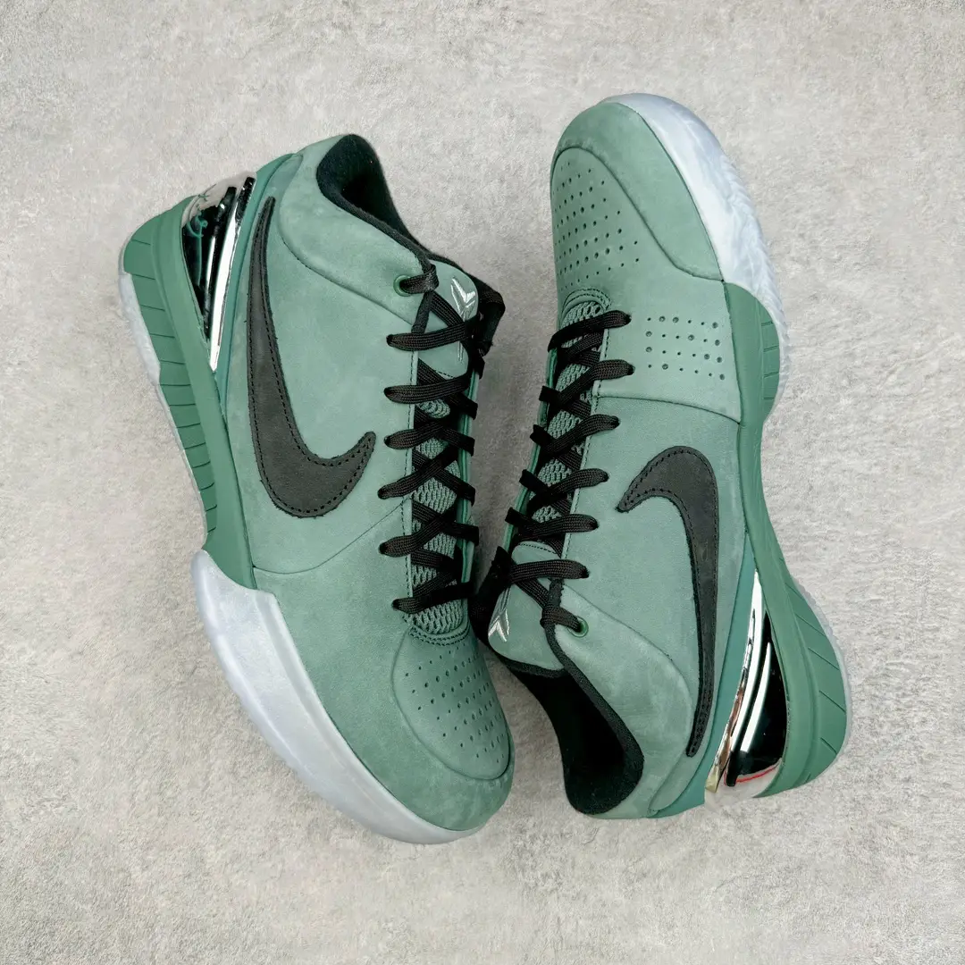 Kobe 4 Basketball Shoes - Image 5