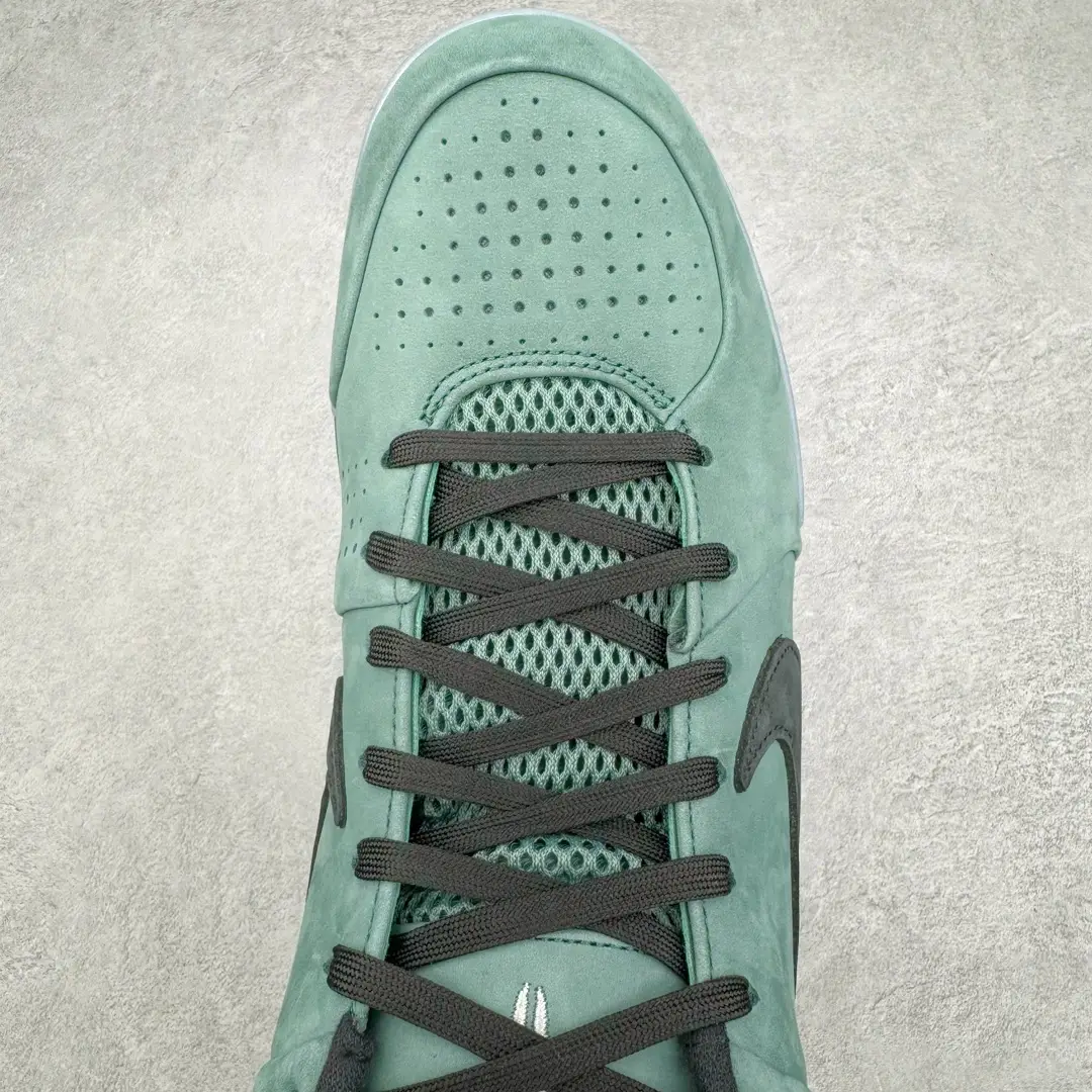 Kobe 4 Basketball Shoes - Image 6