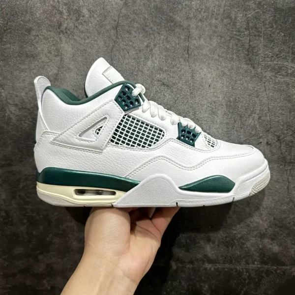 Air Jordan 4