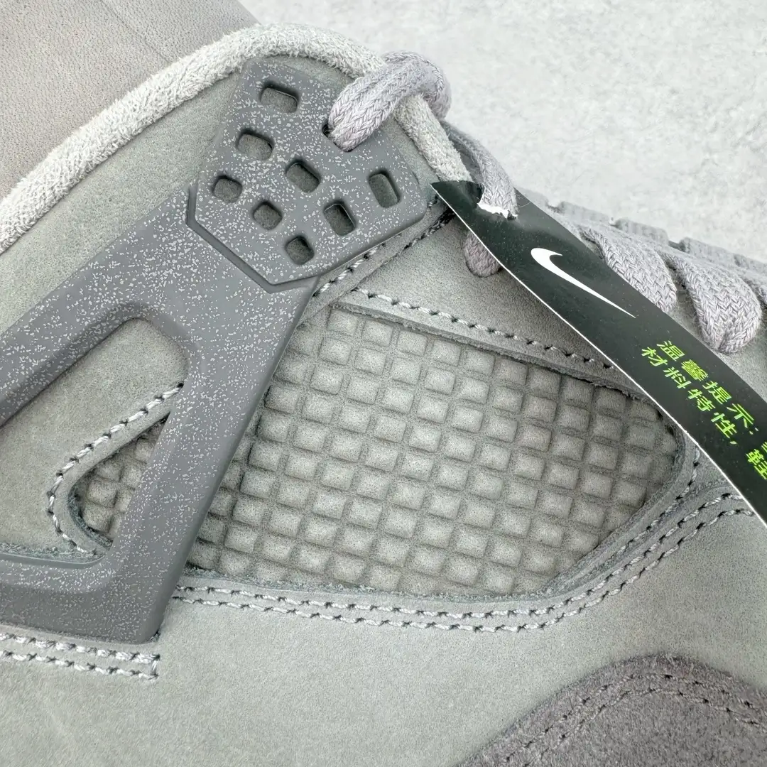 Air Jordan 4 - Image 10