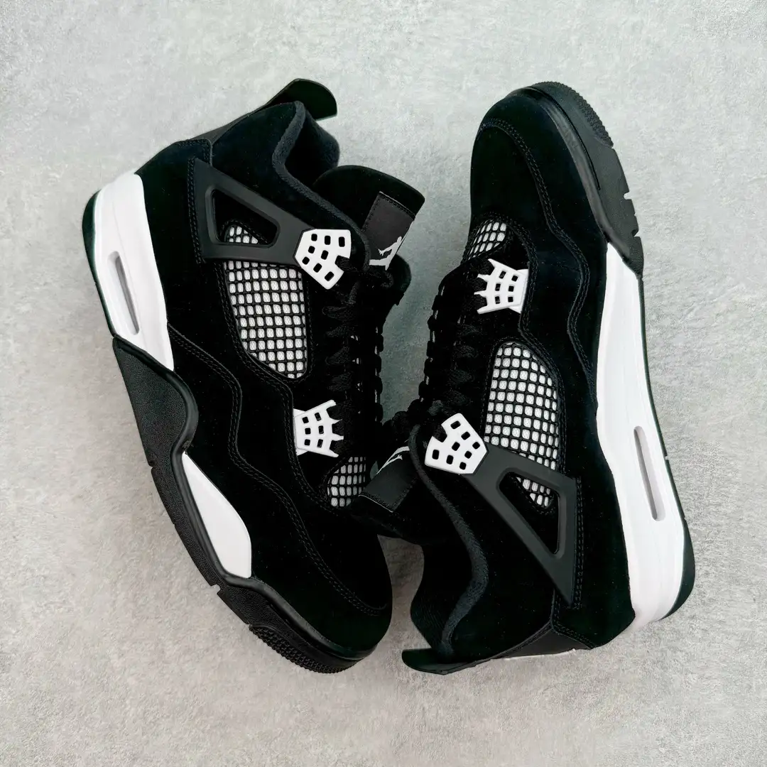 Air Jordan 4 - Image 5
