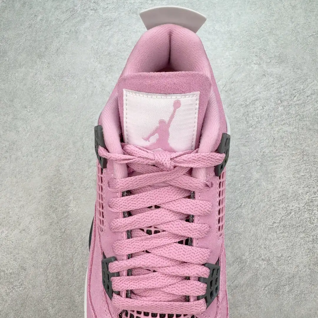Air Jordan 4 - Image 9