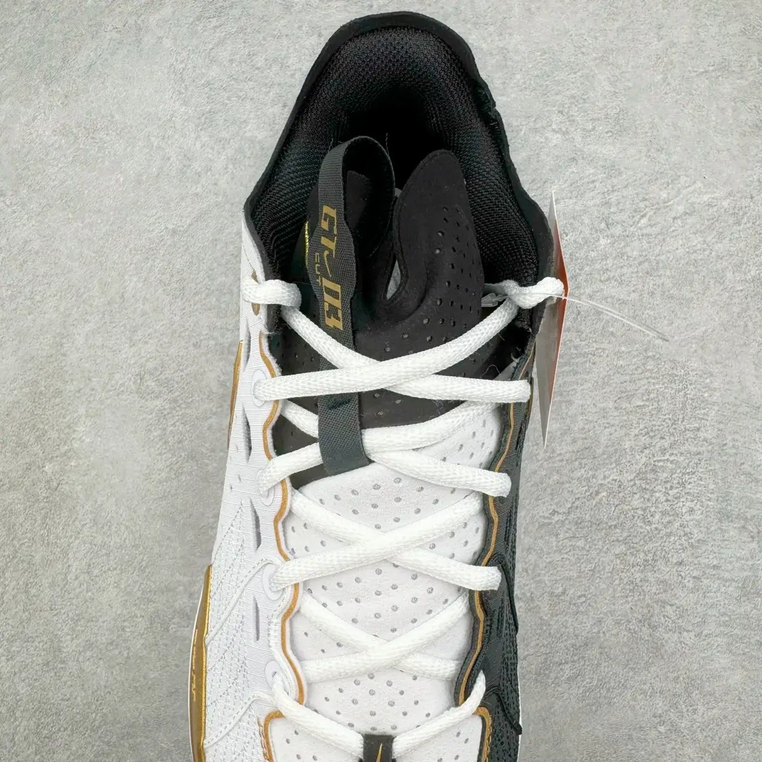 GT Cut Basketball Shoes - Image 3