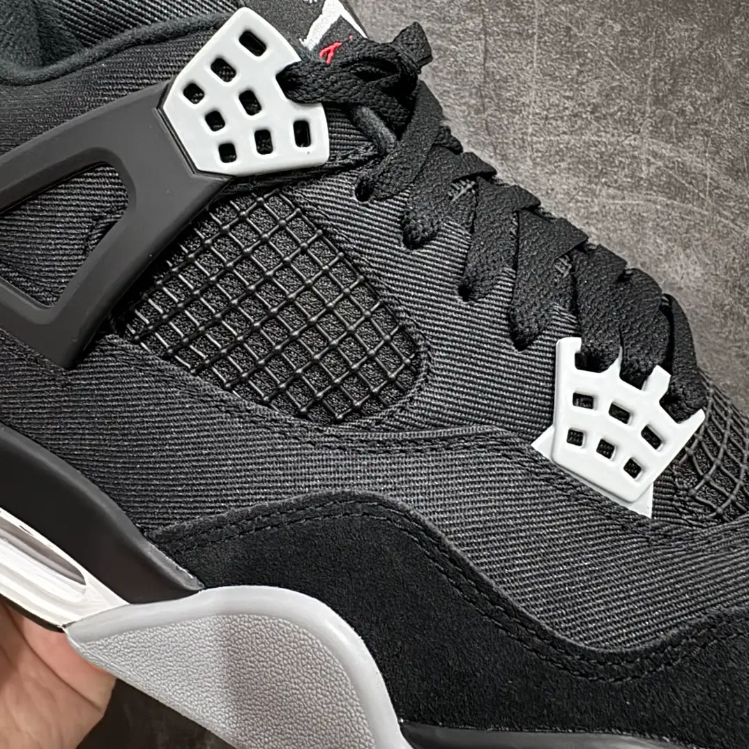Air Jordan - Image 4