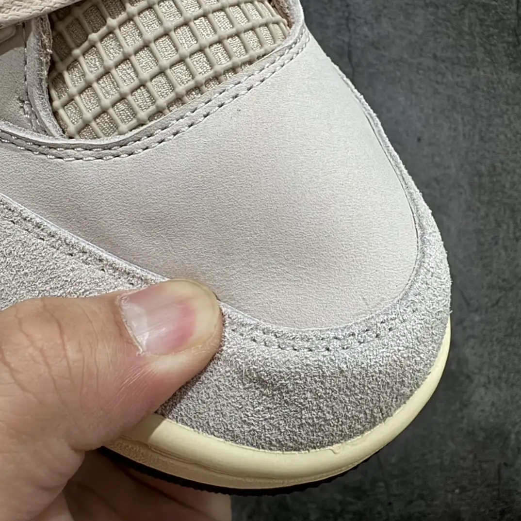 Air Jordan - Image 3