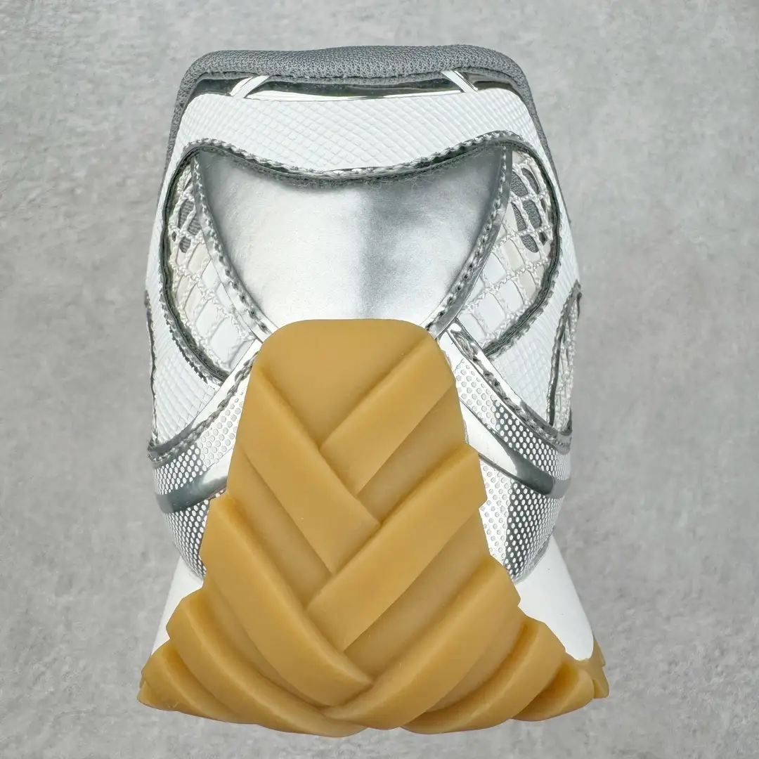 Bottega Orbit Runner Sneakers - Image 8