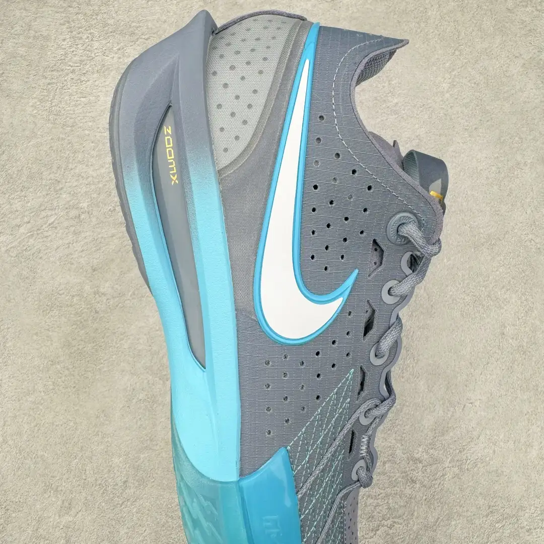 GT Cut Basketball Shoes - Image 6
