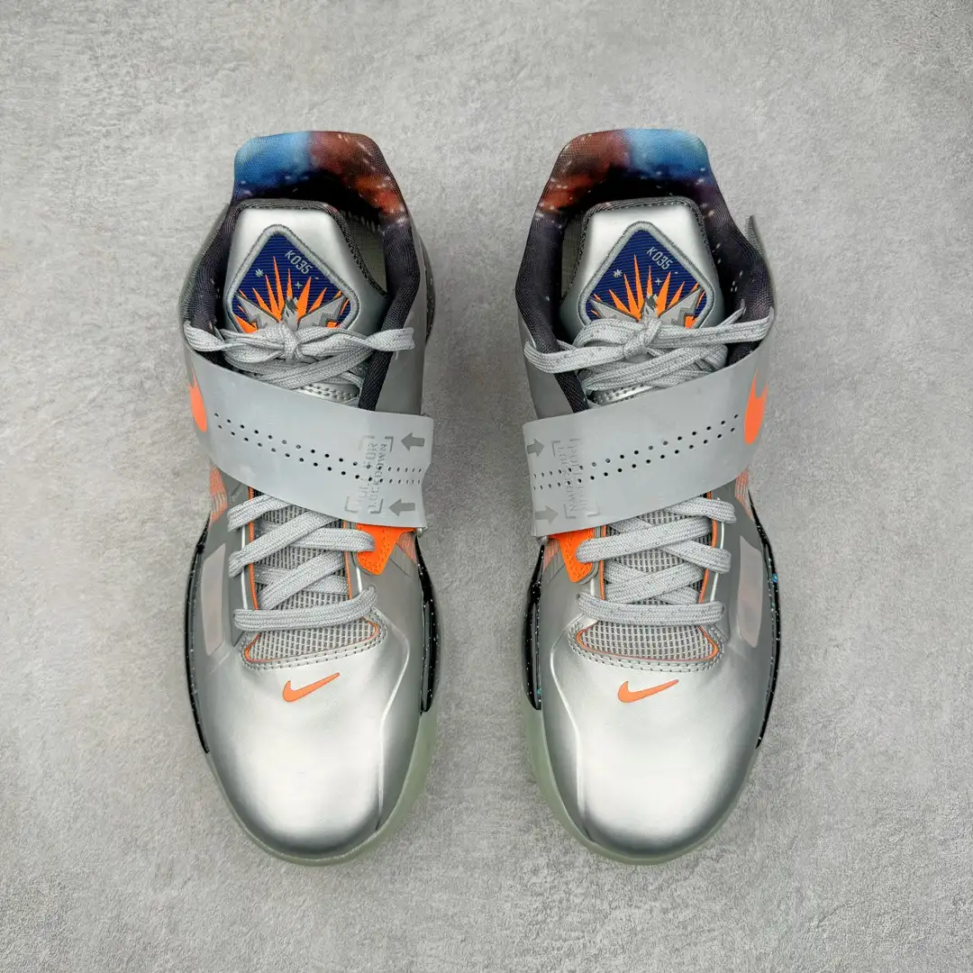 KD 4 Basketball Shoes - Image 9