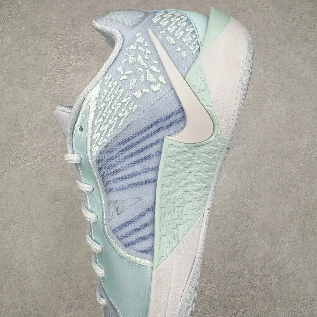 Sabrina 2 Basketball Shoes - Image 3