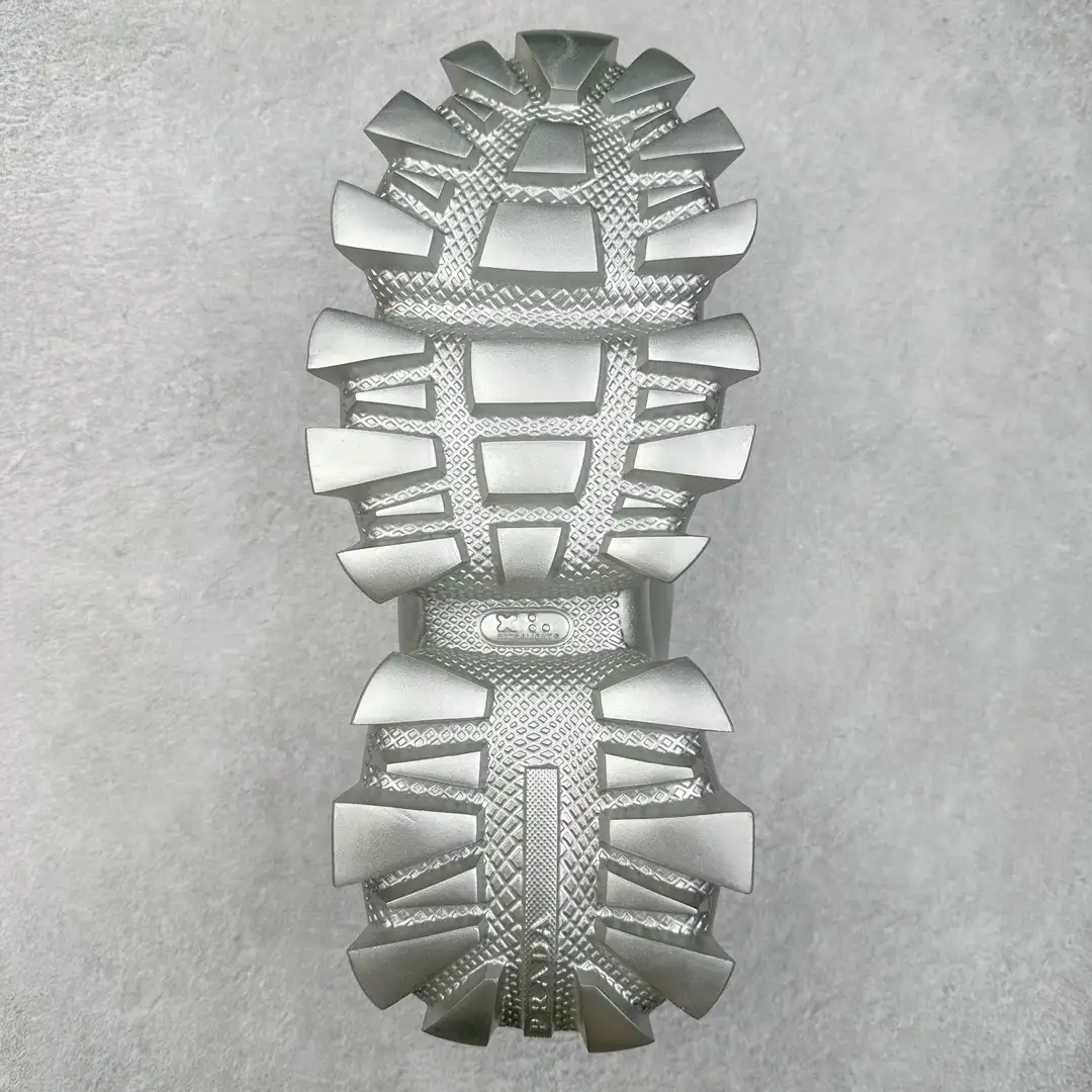 Prada Cloudbust Thunder Sneakers - Image 6