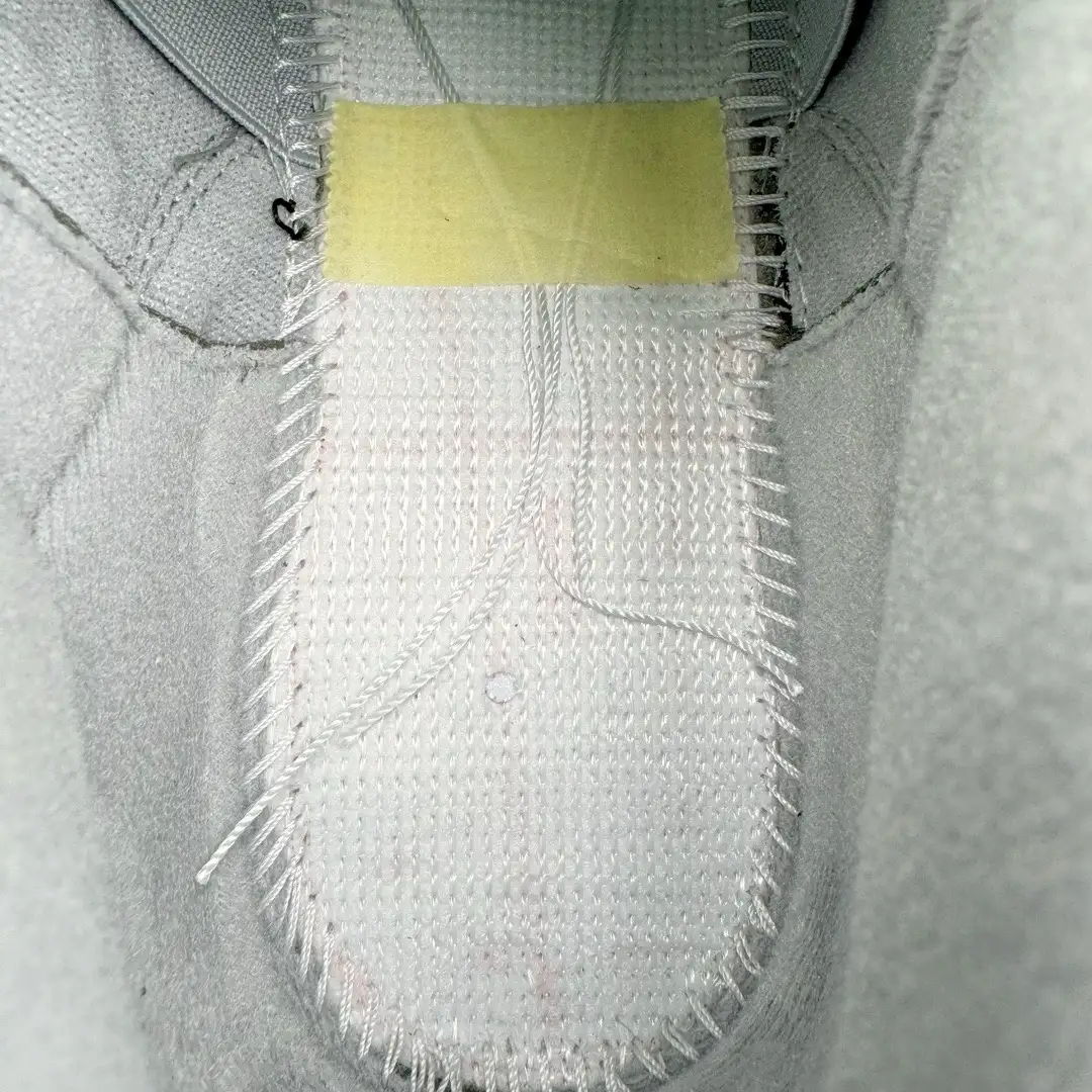 Air Jordan - Image 10