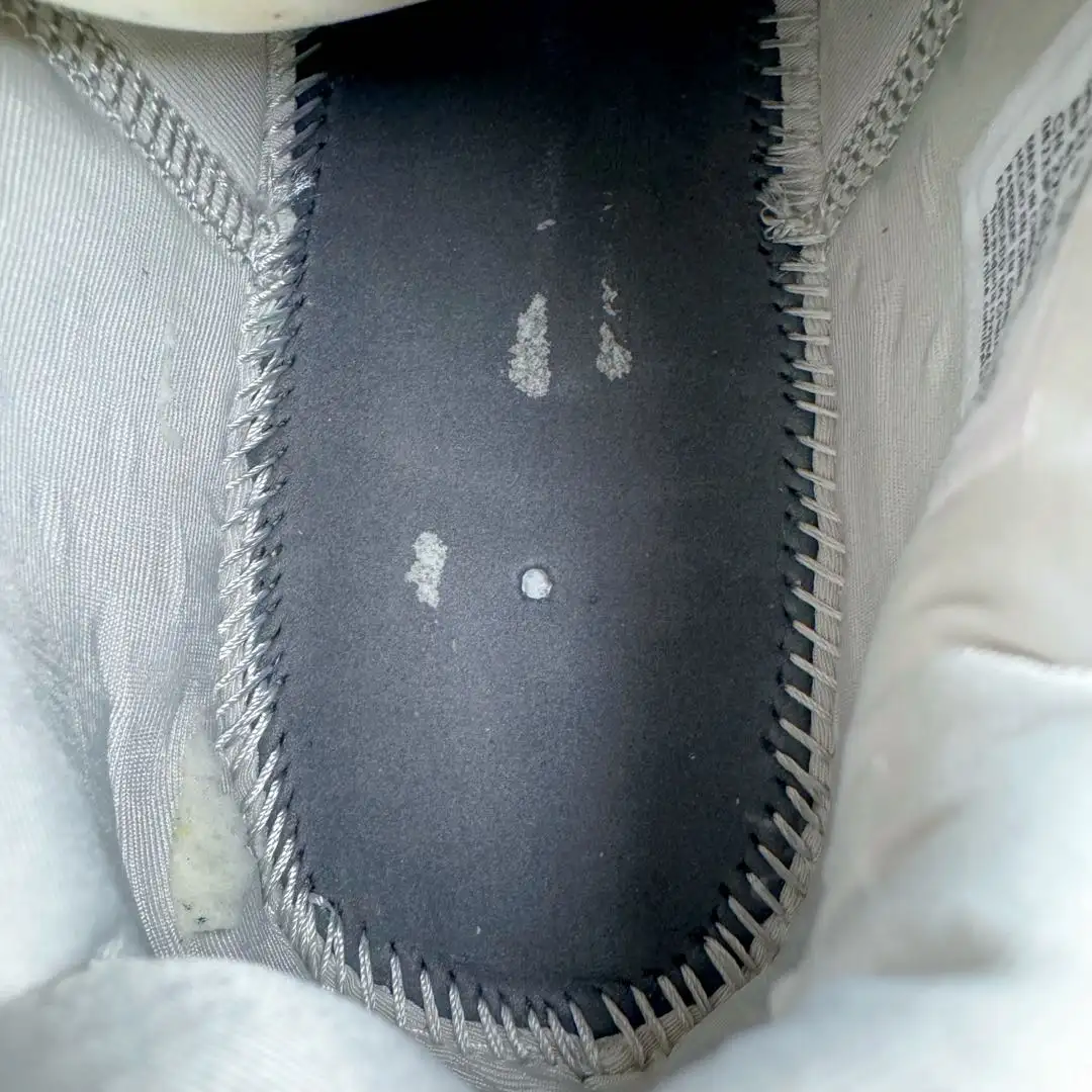 KD 4 Basketball Shoes - Image 4