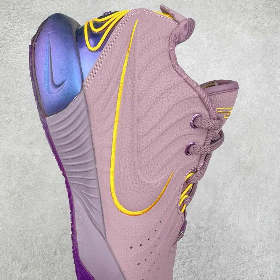 LeBron 21 Basketball Shoes - Image 8