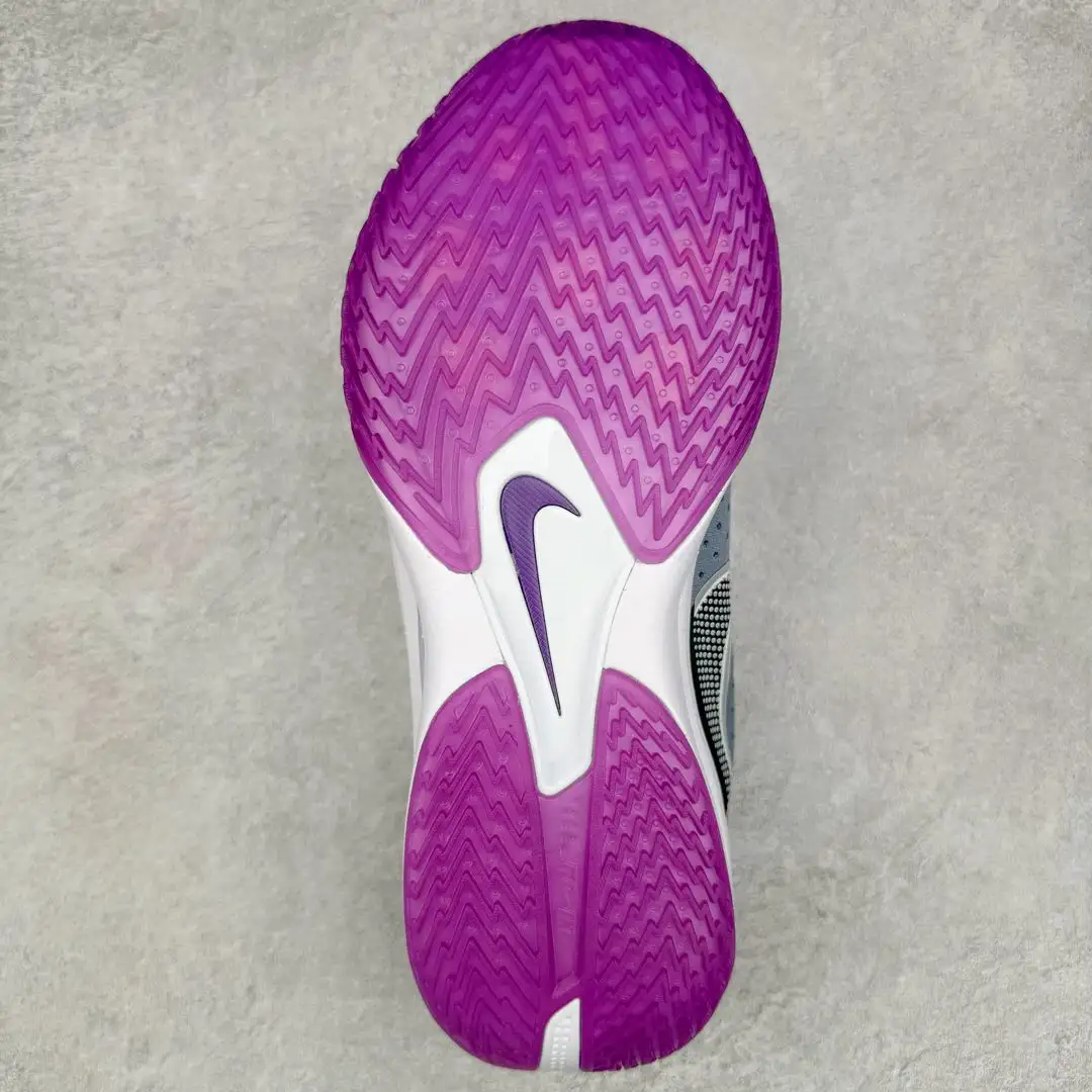 GT Cut Basketball Shoes - Image 3